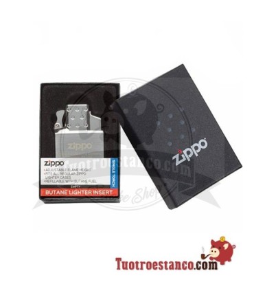 Zippo Zünde eine Flamme an